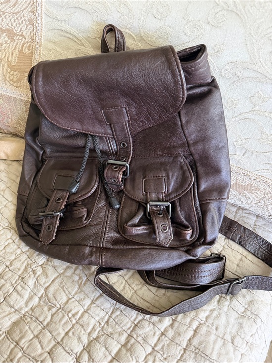 Handbags - Men or women’s brown leather backpack in good condition supple clean interior